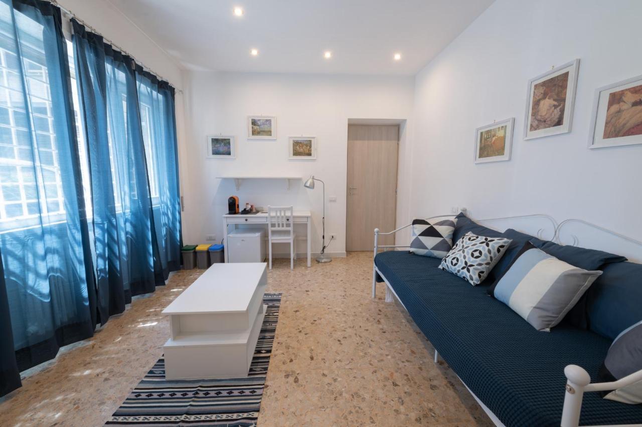 Apartamento Casa Rosa Beige E Blu Roma Exterior foto